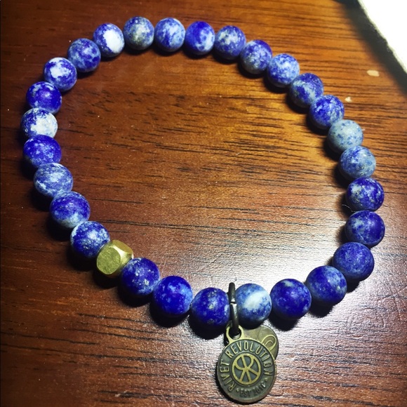 Rivet Revolution Bracelet - Picture 2 of 6